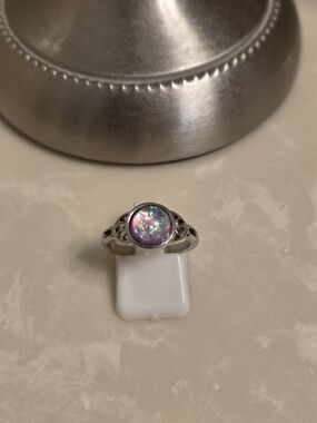 Silver and Purple Colorburst Cabochon Ring Size 6.5
